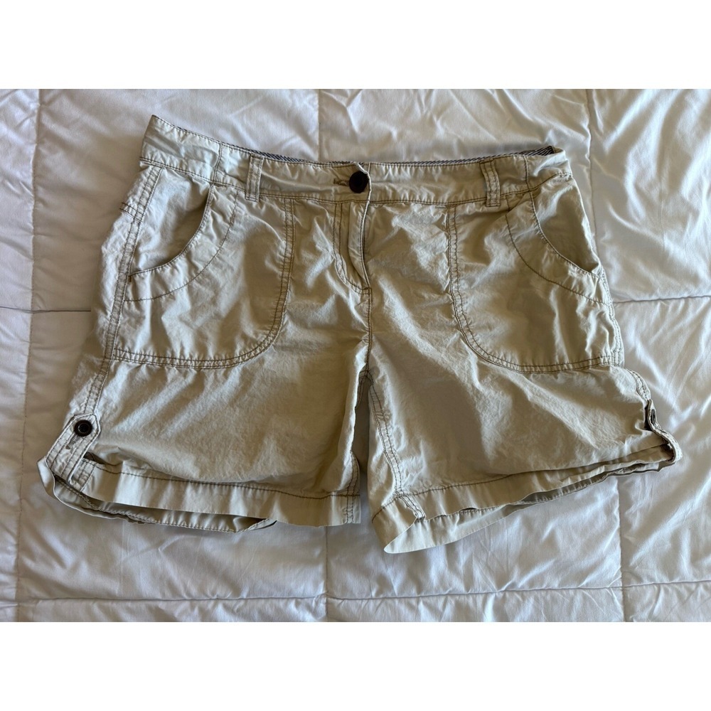 Tommy Hilfiger Shorts Womens Size 10 Beige Mid Rise Flat Front 100% Cotton Chino